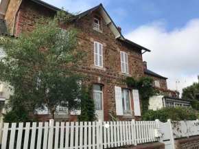 Chalet Mimosa